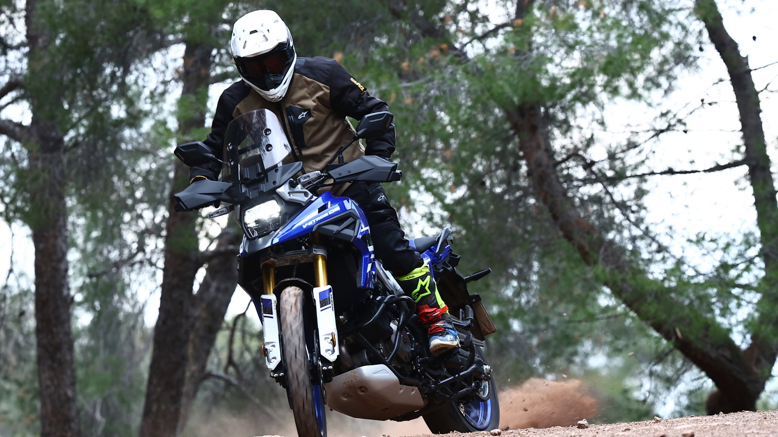 2023-V-Strom-1050-DE-Visordown-Review